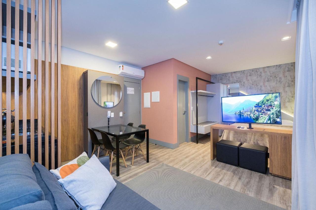 Aion Suites 204 - Compacto E Luxuoso Loft - Rooftop Com Piscina E Academia - A Poucos Passos Da Praia Бомбиньяс Экстерьер фото